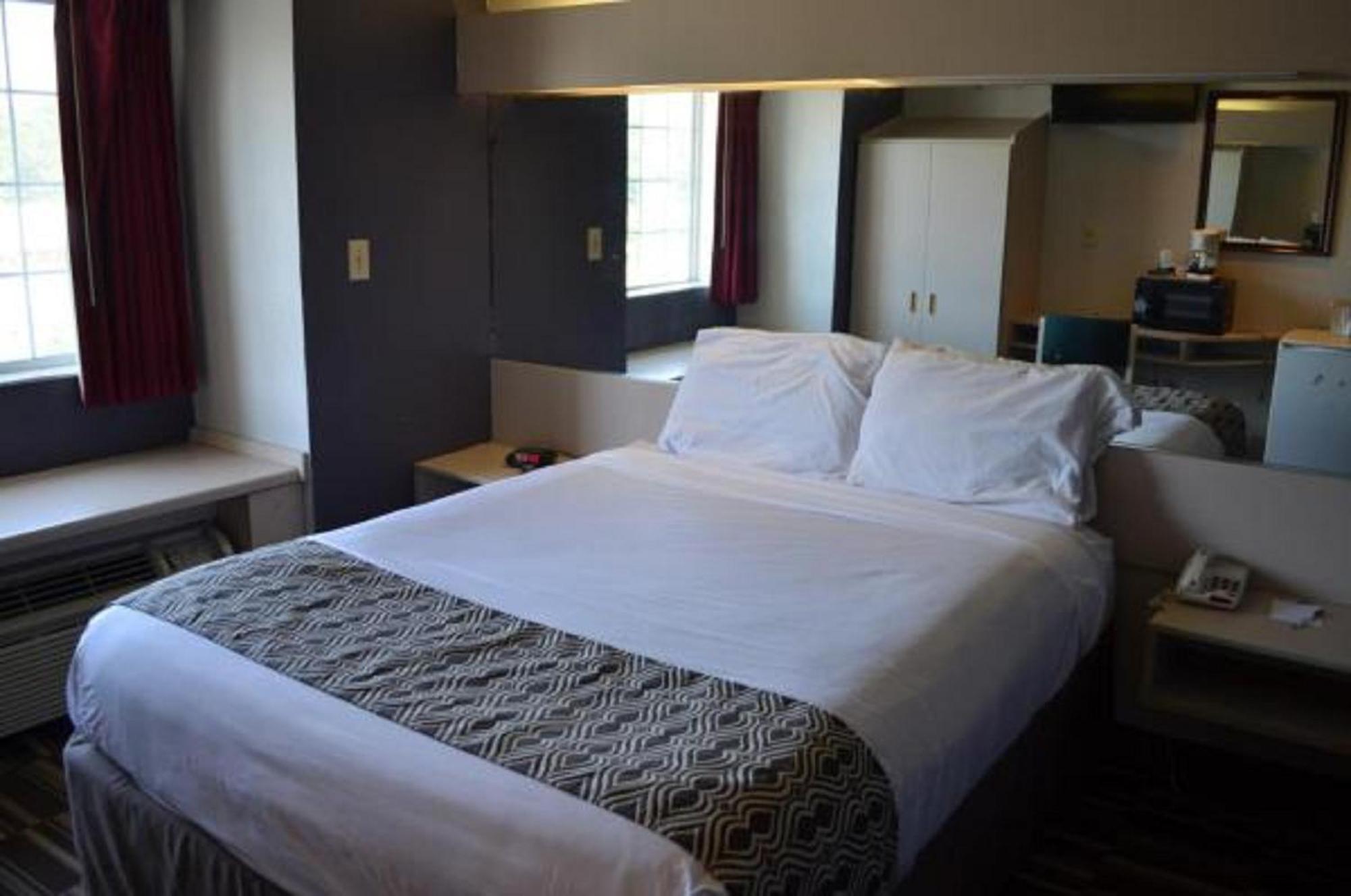 Stay Express Inn And Suites Atlanta Юніон-Сіті Екстер'єр фото